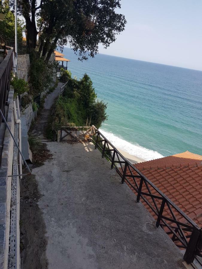 Uranus Blue Residence Agios Ioannis Papa Nero Exterior photo